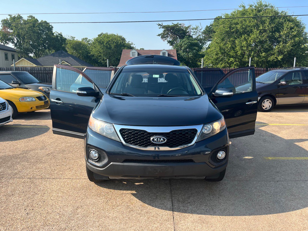 2013 Kia Sorento Image 8