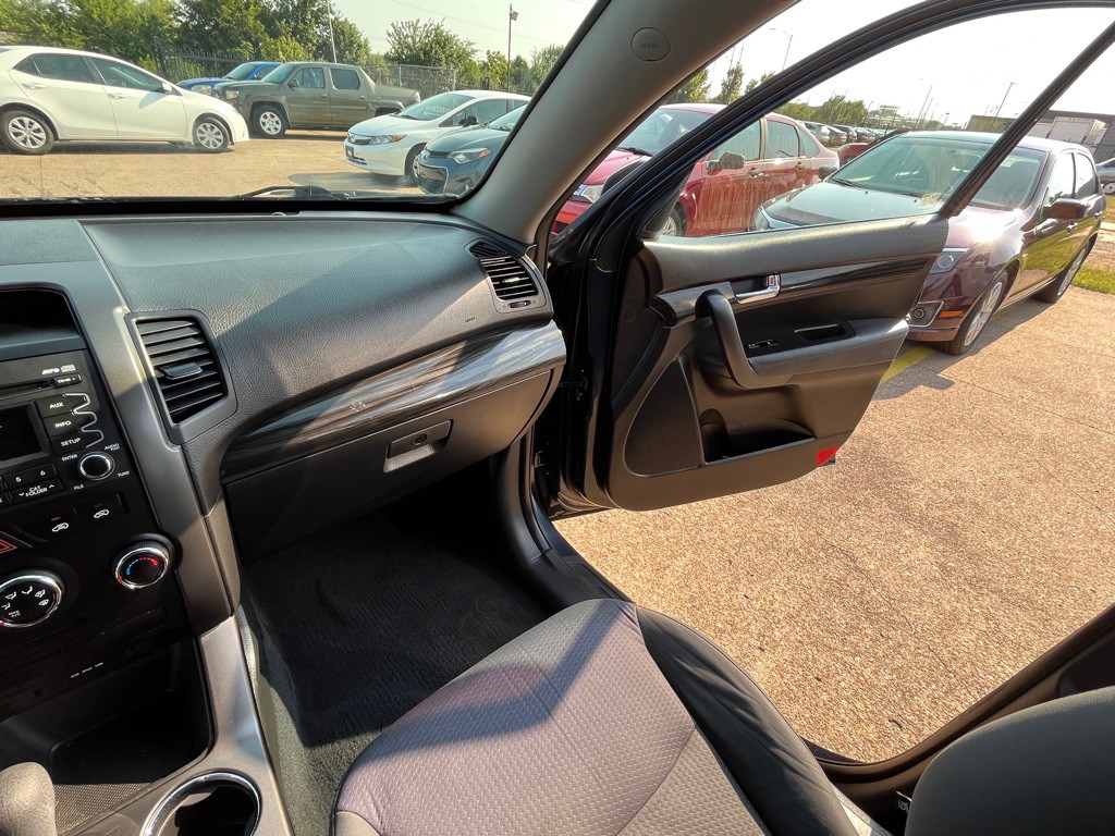 2013 Kia Sorento Image 22