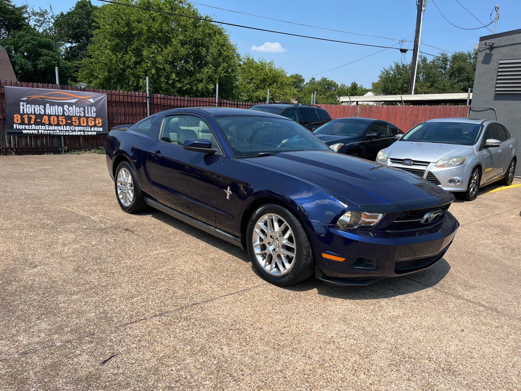 2012 Ford Mustang Image 1