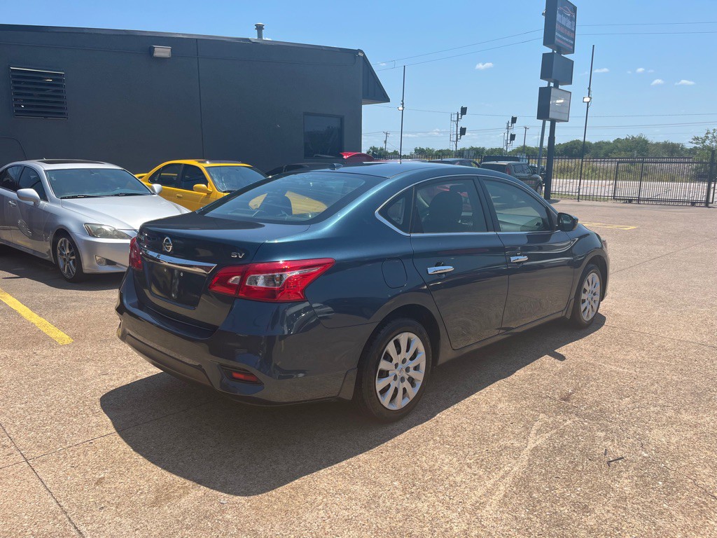 2016 Nissan Sentra Image 6