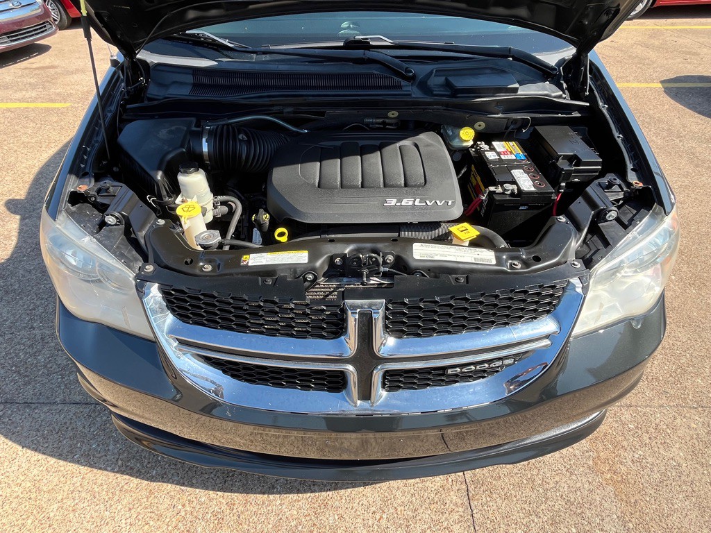 2011 Dodge Grand Caravan Image 29