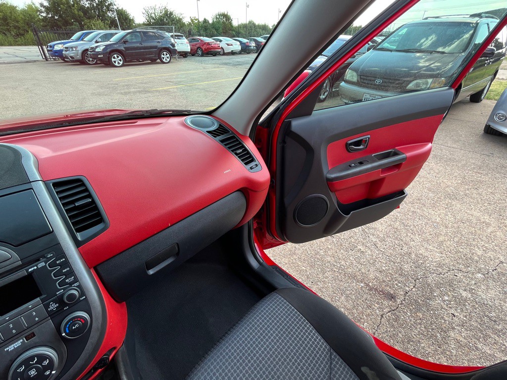 2010 Kia Soul Image 22