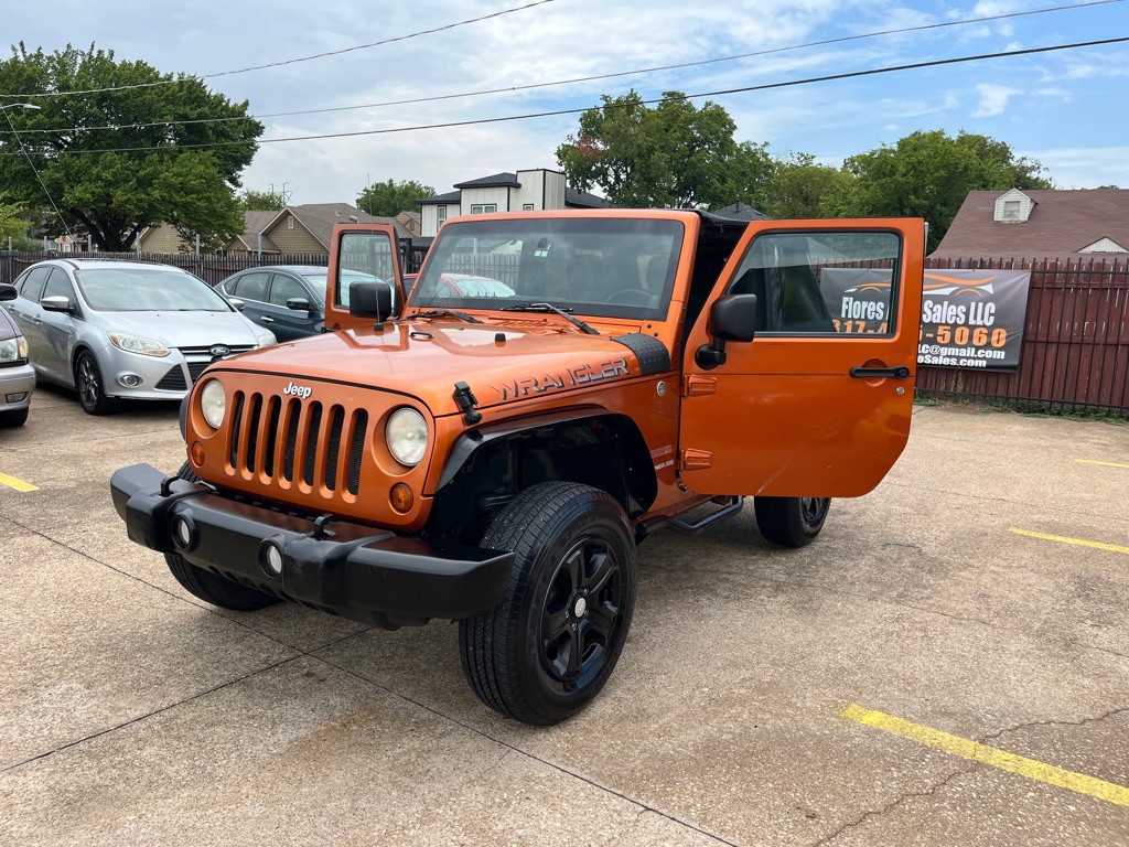 2011 Jeep Wrangler Image 9