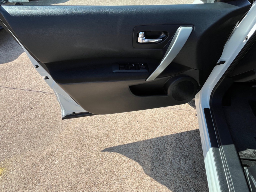2012 Nissan Rogue Image 13