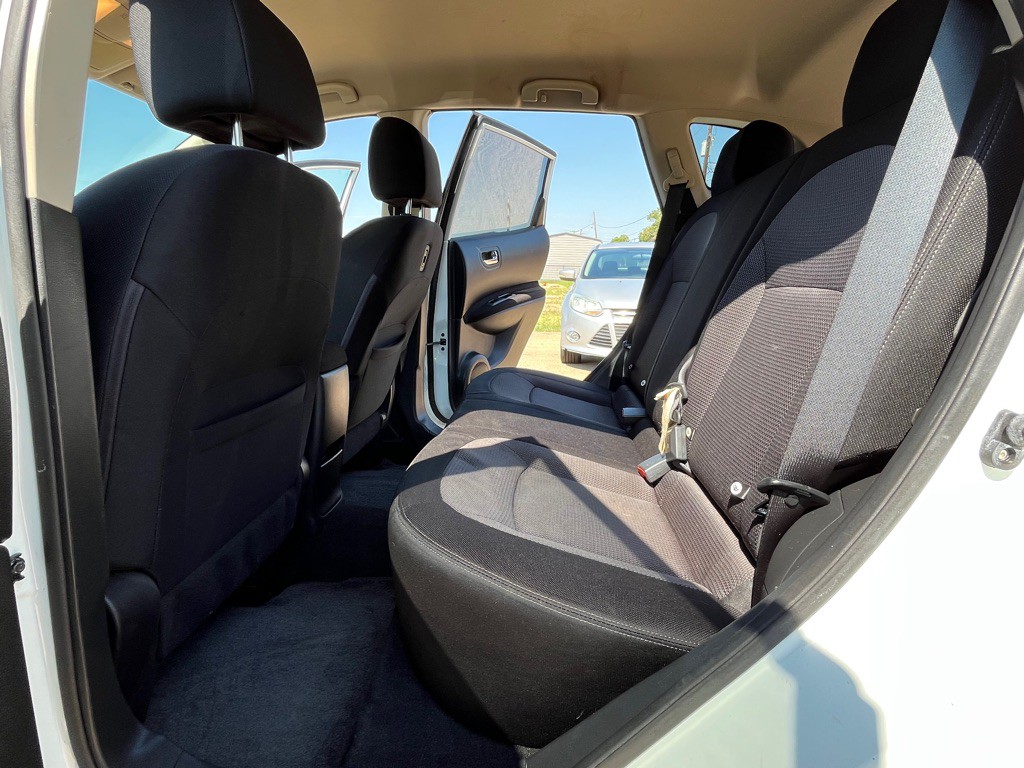 2012 Nissan Rogue Image 16