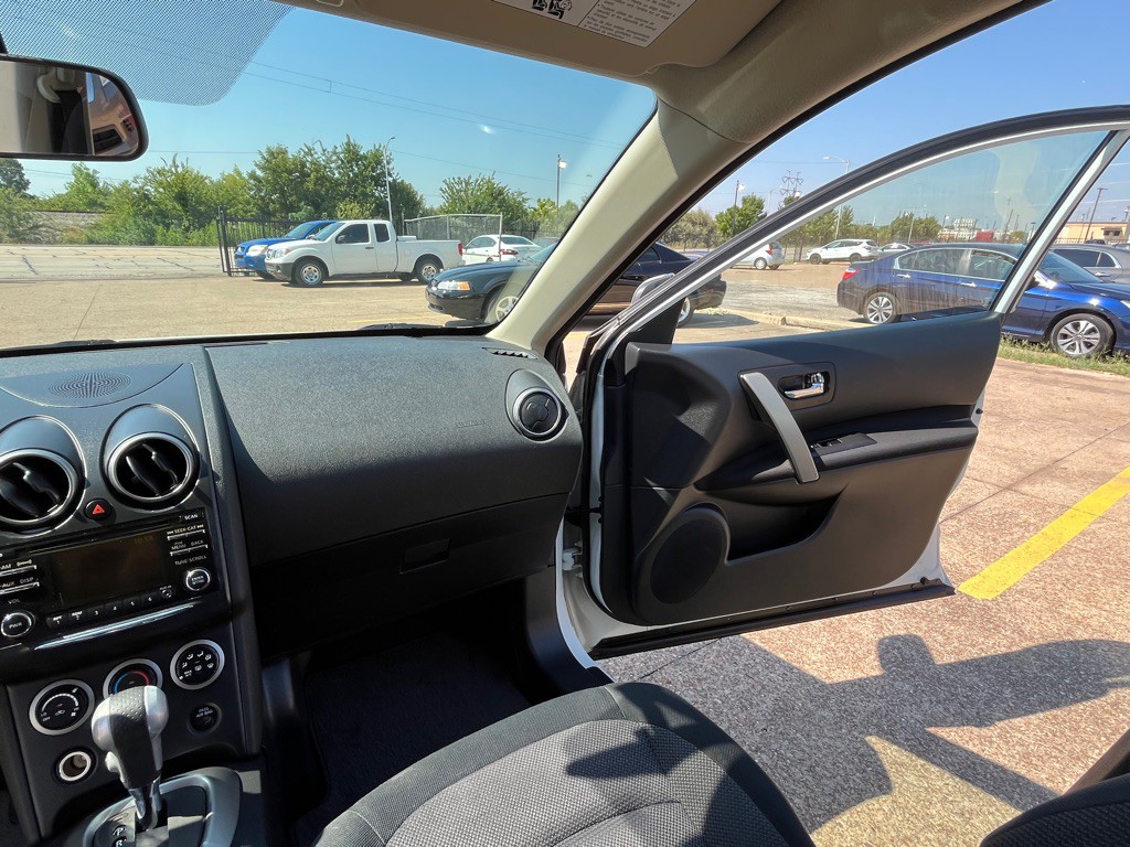 2012 Nissan Rogue Image 21