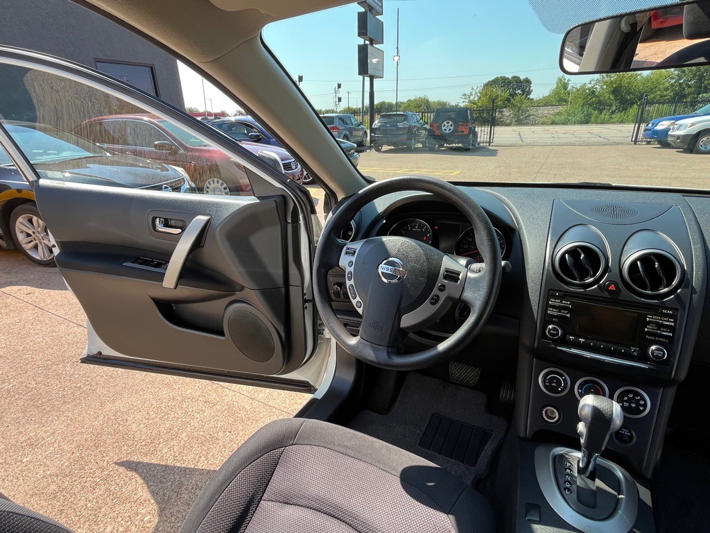 2012 Nissan Rogue Image 22