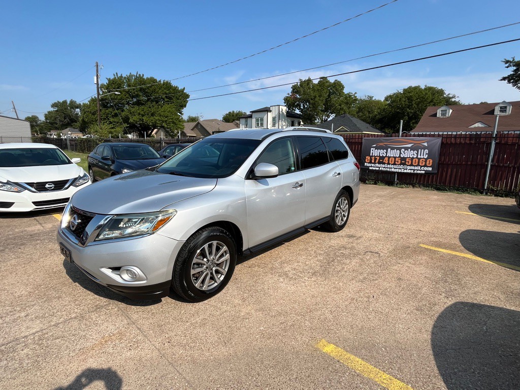 2013 Nissan Pathfinder Image 3
