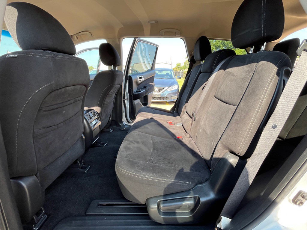 2013 Nissan Pathfinder Image 16