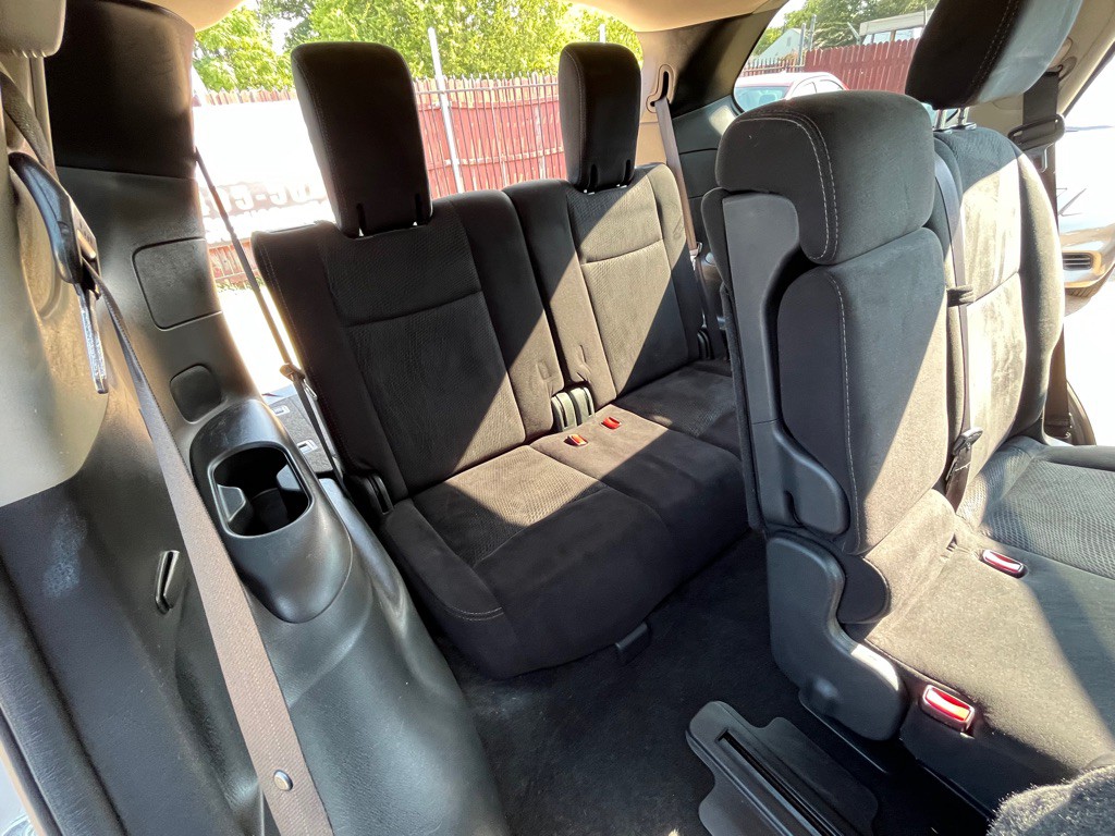 2013 Nissan Pathfinder Image 19