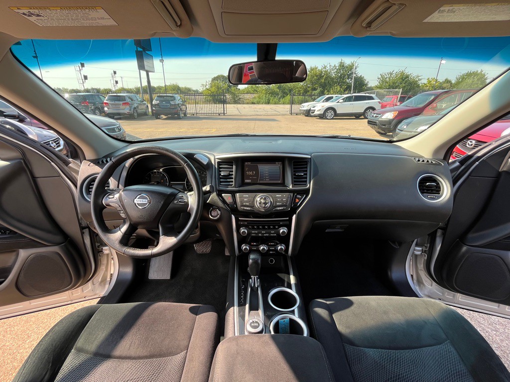 2013 Nissan Pathfinder Image 22