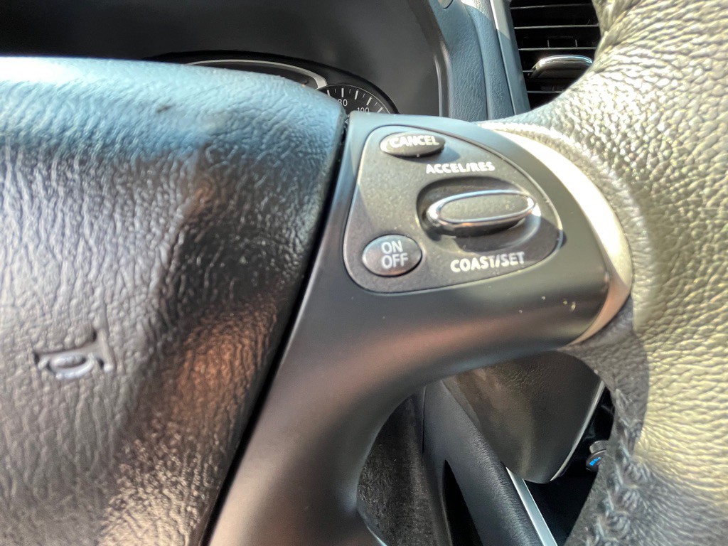 2013 Nissan Pathfinder Image 27