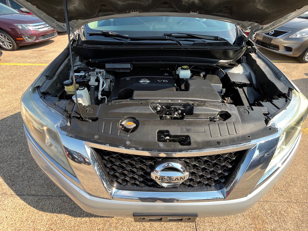 2013 Nissan Pathfinder Image 30