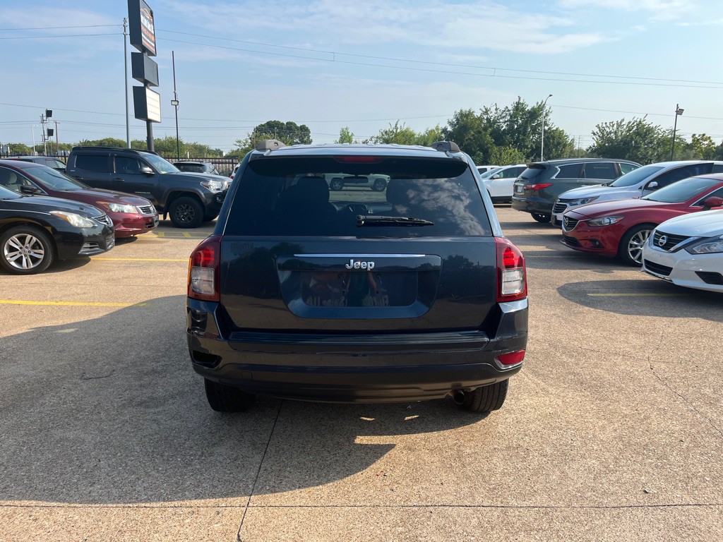 2015 Jeep Compass Image 5