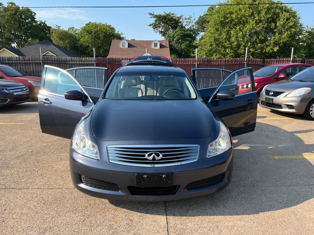 2009 INFINITI G37 Image 8