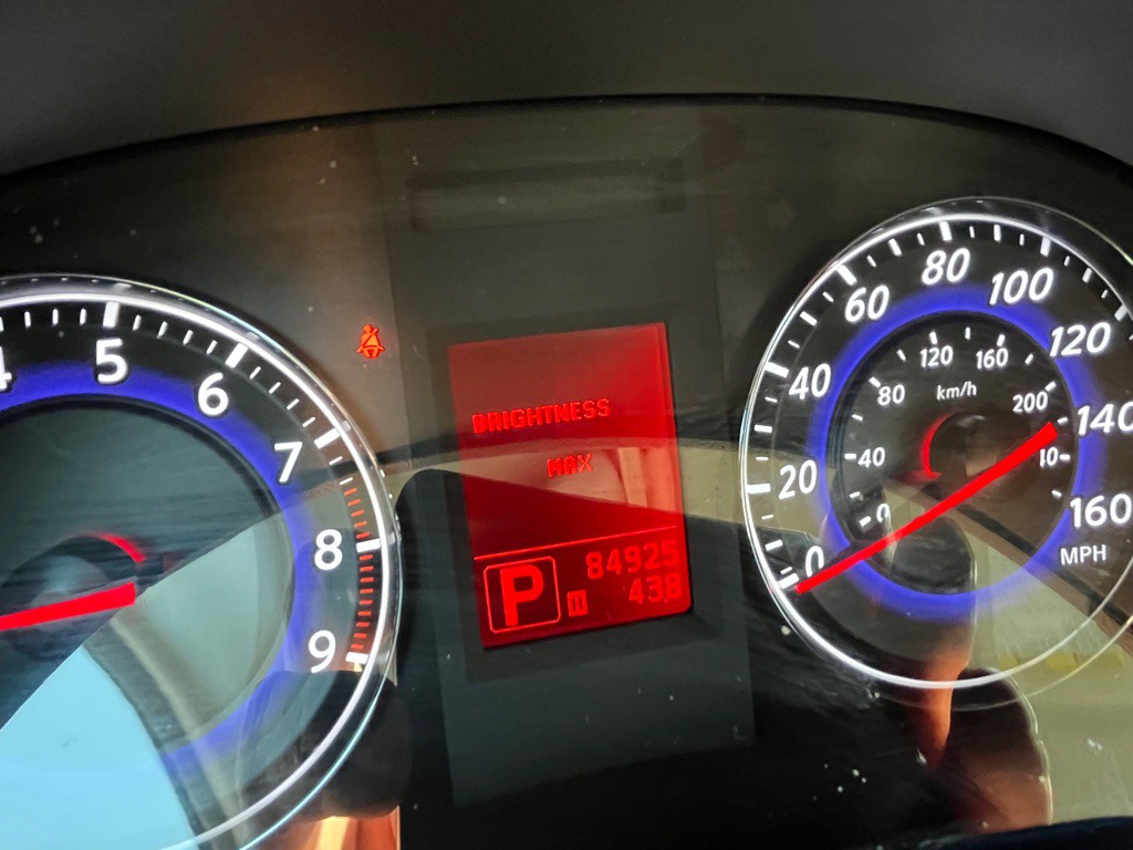2009 INFINITI G37 Image 26