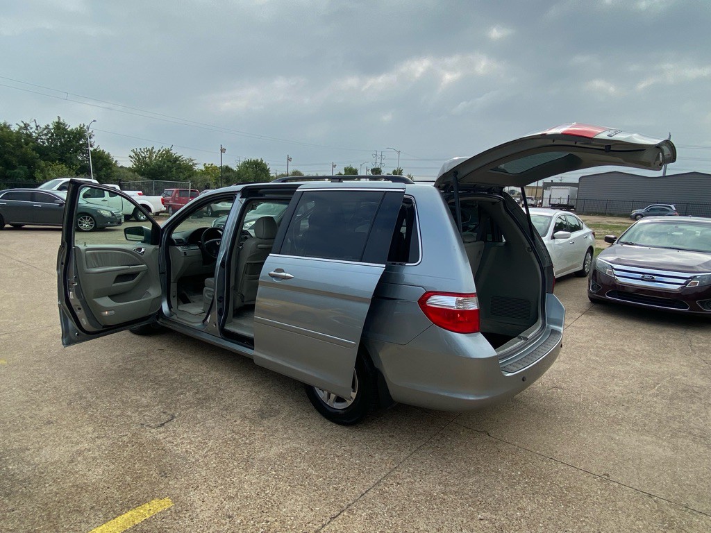 2007 Honda Odyssey Image 10