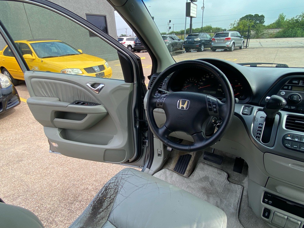 2007 Honda Odyssey Image 24