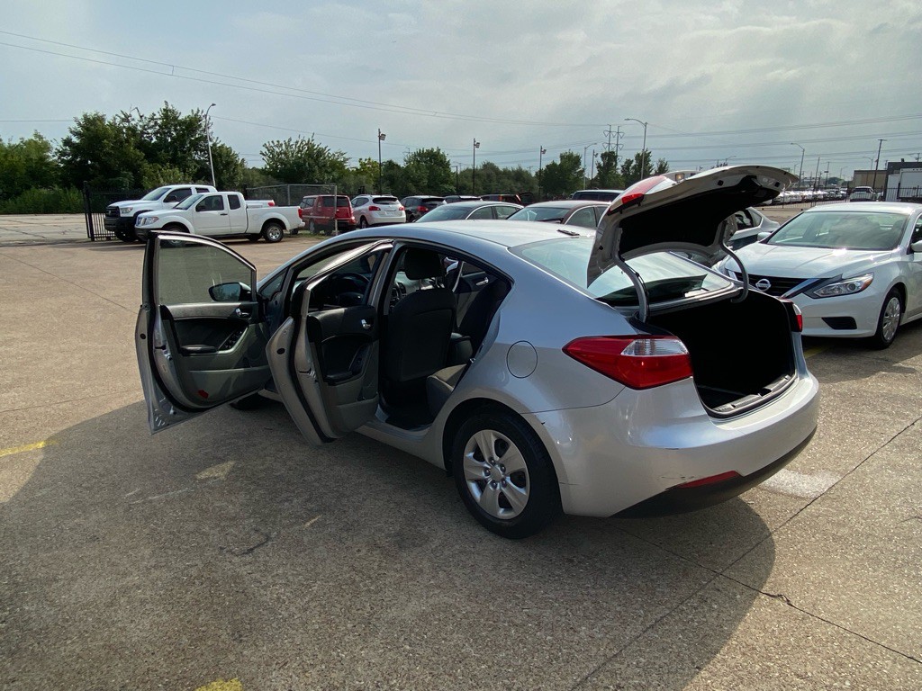 2015 Kia Forte Image 10