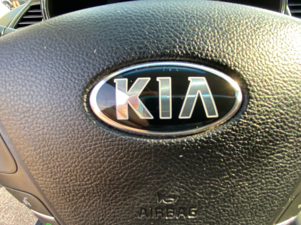 2015 Kia Forte Image 24