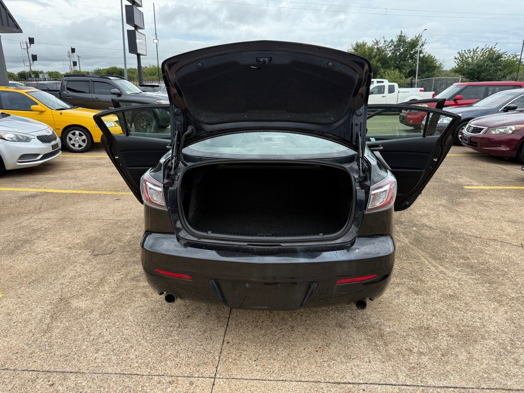 2011 Mazda Mazda3 Image 11