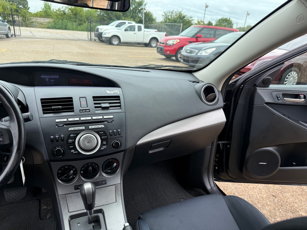 2011 Mazda Mazda3 Image 22