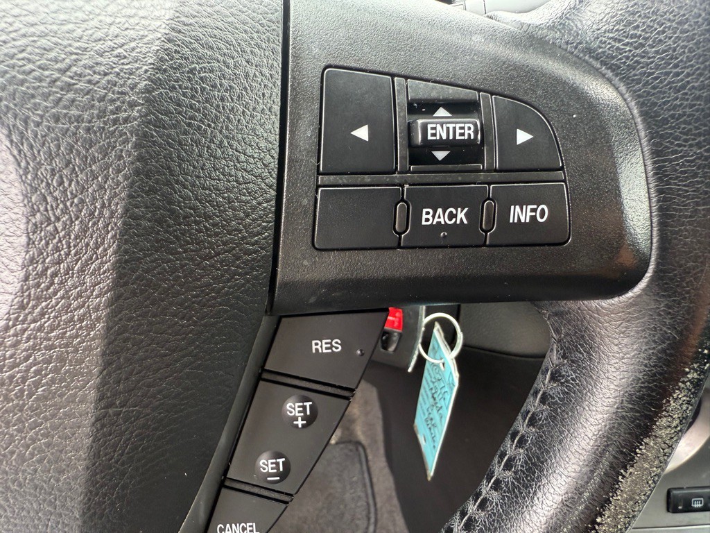 2011 Mazda Mazda3 Image 24