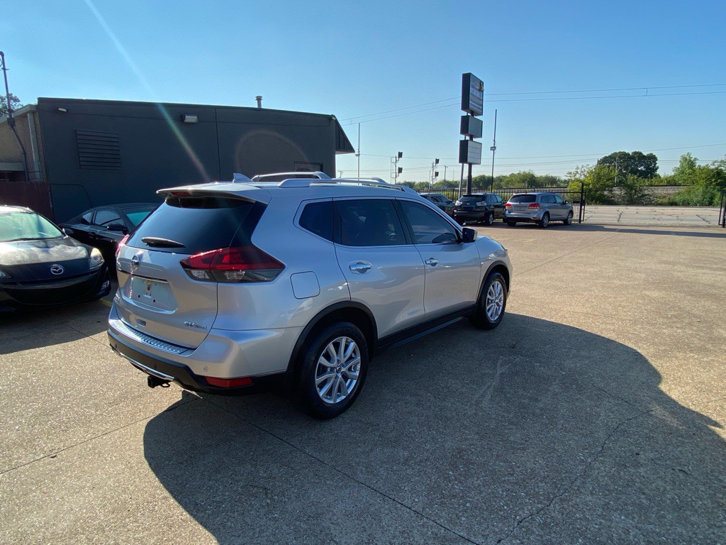 2020 Nissan Rogue Image 6
