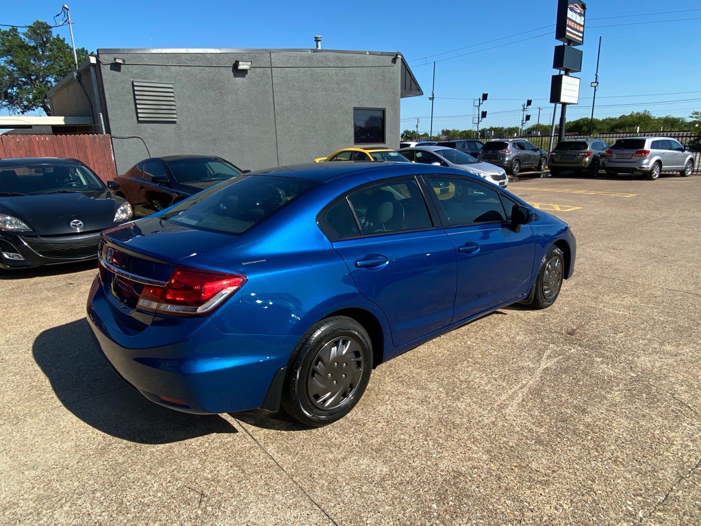 2015 Honda Civic Image 6