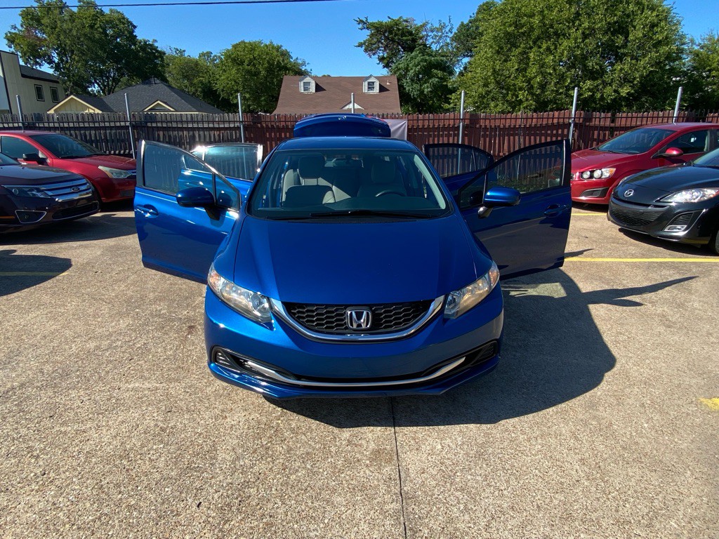 2015 Honda Civic Image 8