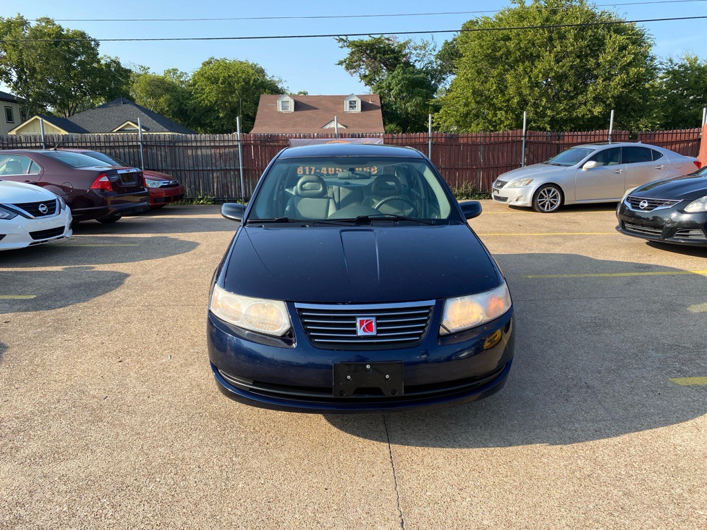 2007 Saturn ION Image 2