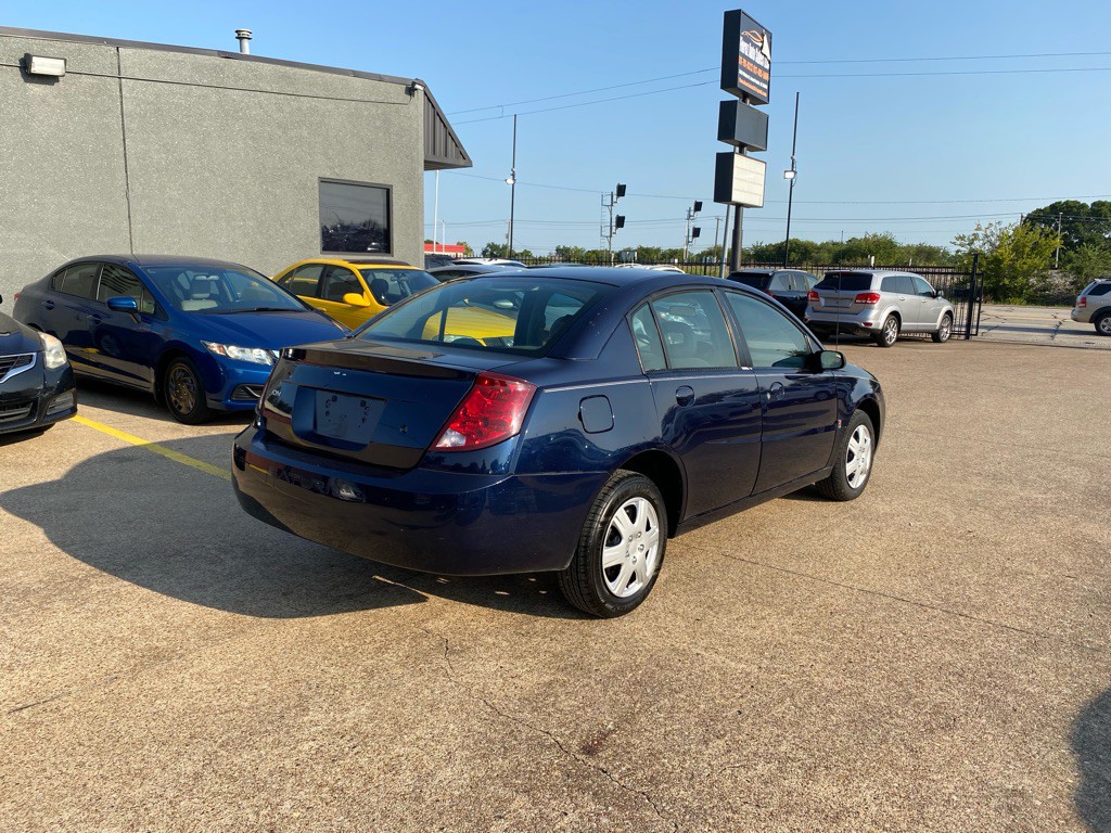 2007 Saturn ION Image 6