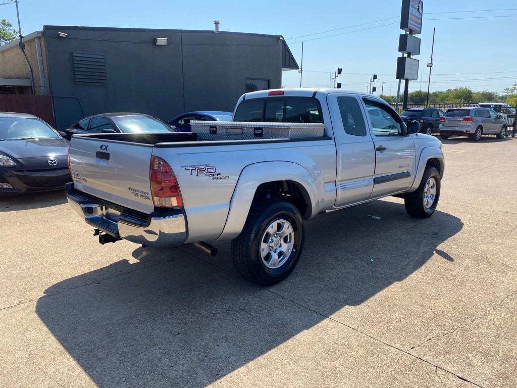 2005 Toyota Tacoma Image 6