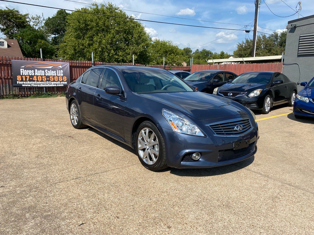 2011 INFINITI G37 Image 1