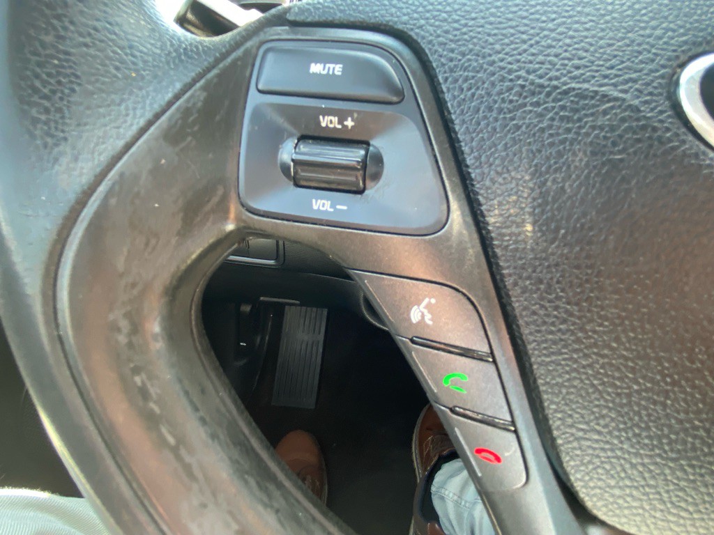 2016 Kia Forte Image 24