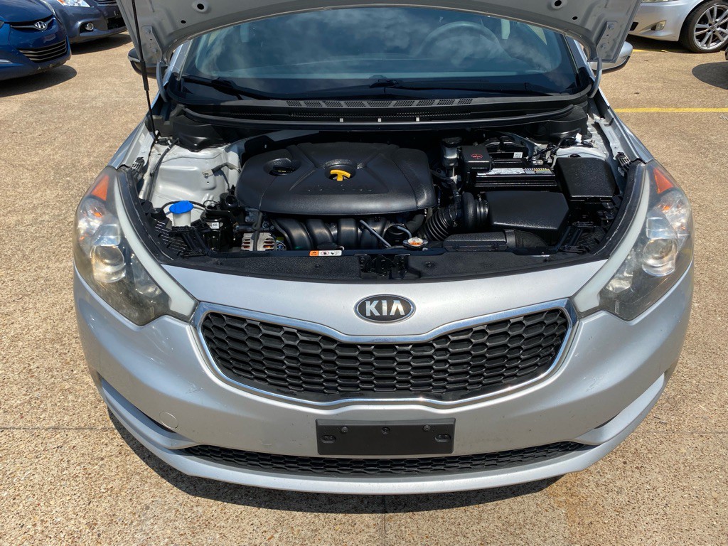 2016 Kia Forte Image 28