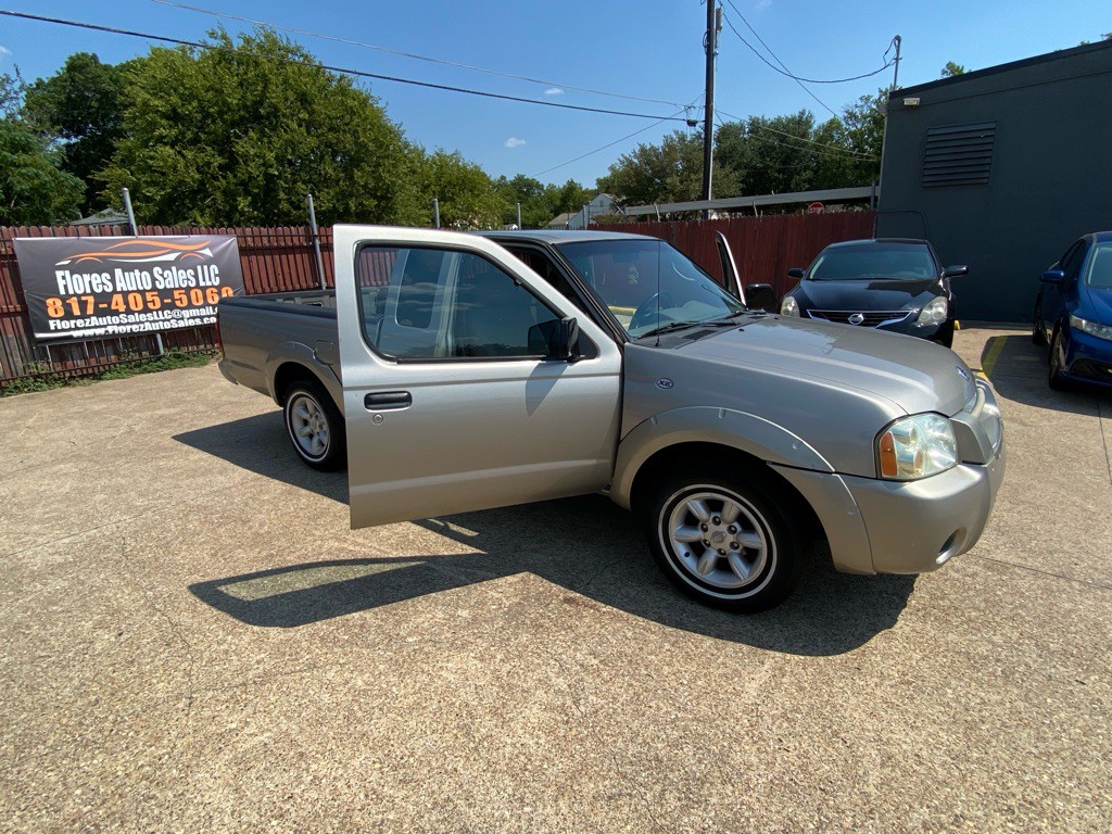 2003 Nissan Frontier Image 7