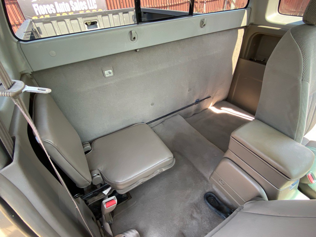 2003 Nissan Frontier Image 17