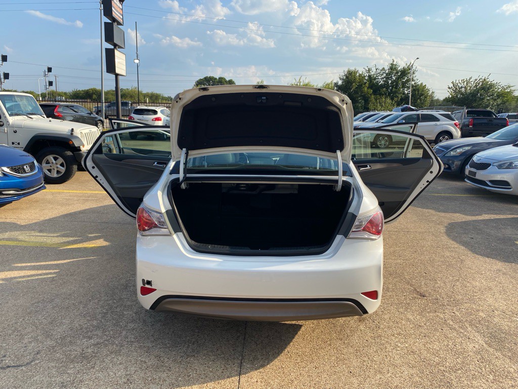 2013 Hyundai Sonata Image 11