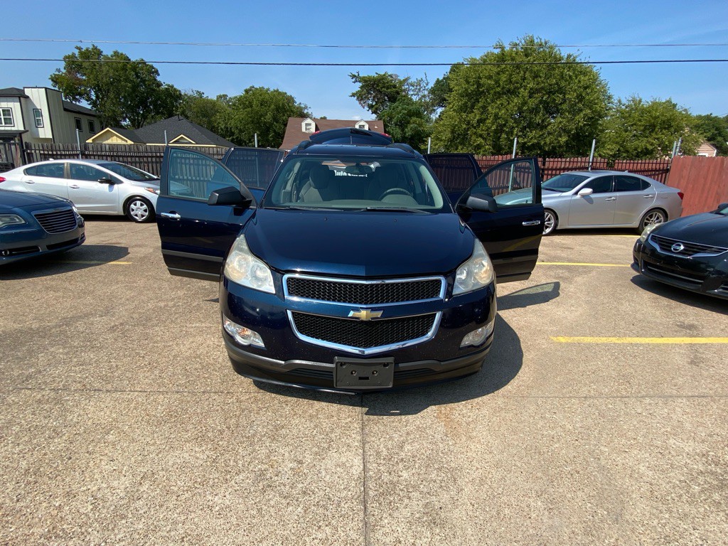 2011 Chevrolet Traverse Image 8