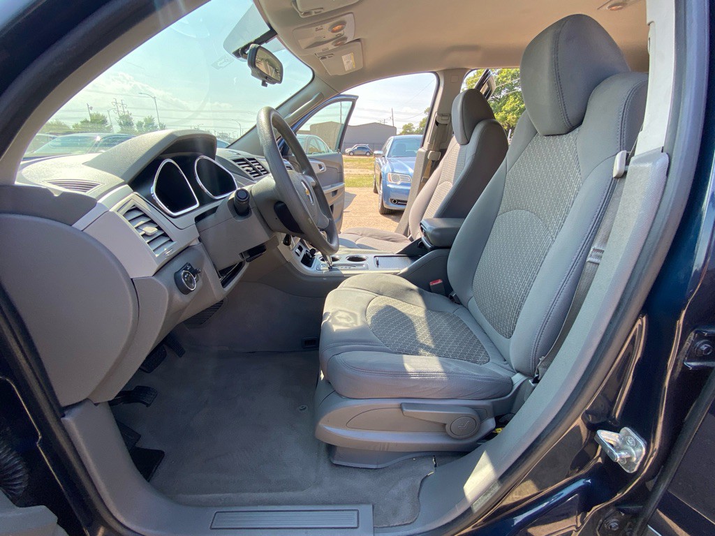 2011 Chevrolet Traverse Image 15