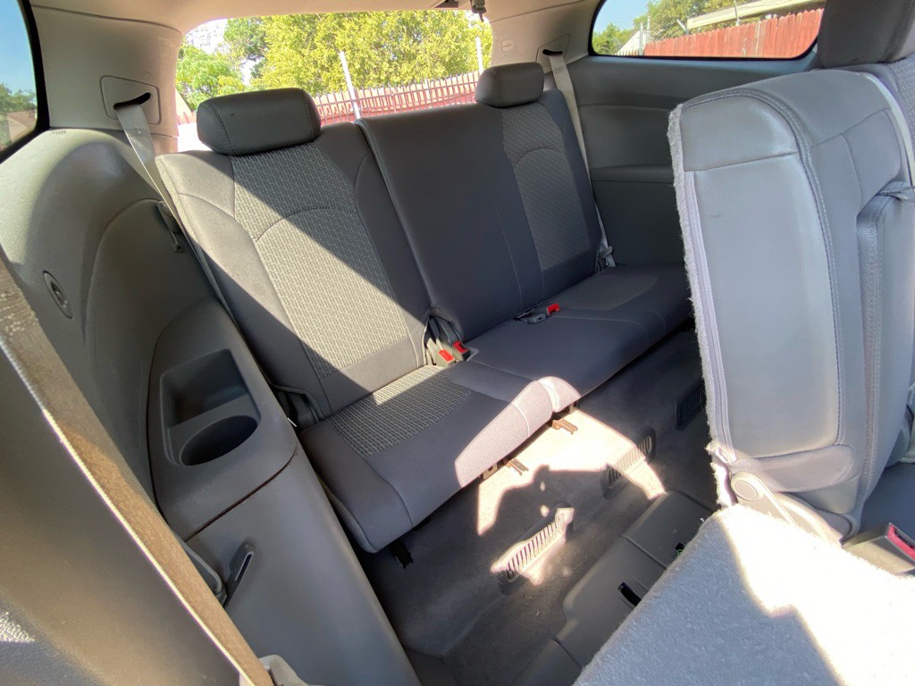 2011 Chevrolet Traverse Image 19