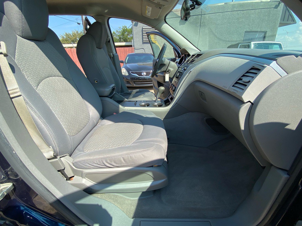 2011 Chevrolet Traverse Image 21