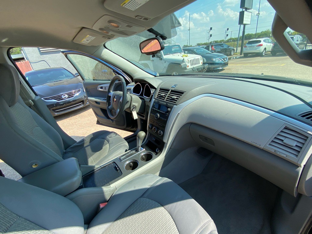 2011 Chevrolet Traverse Image 22