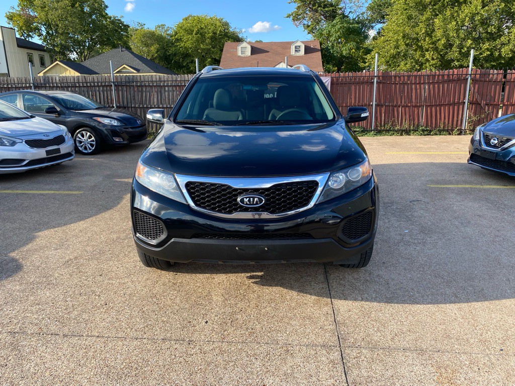 2013 Kia Sorento Image 2