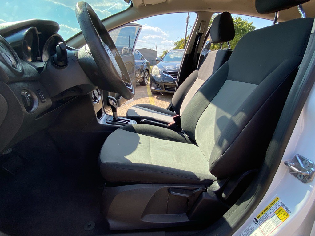 2018 Ford Fiesta Image 15