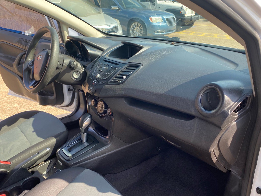 2018 Ford Fiesta Image 20