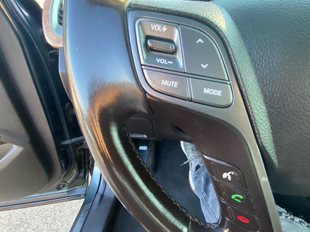 2013 Hyundai Santa Fe Sport Image 24