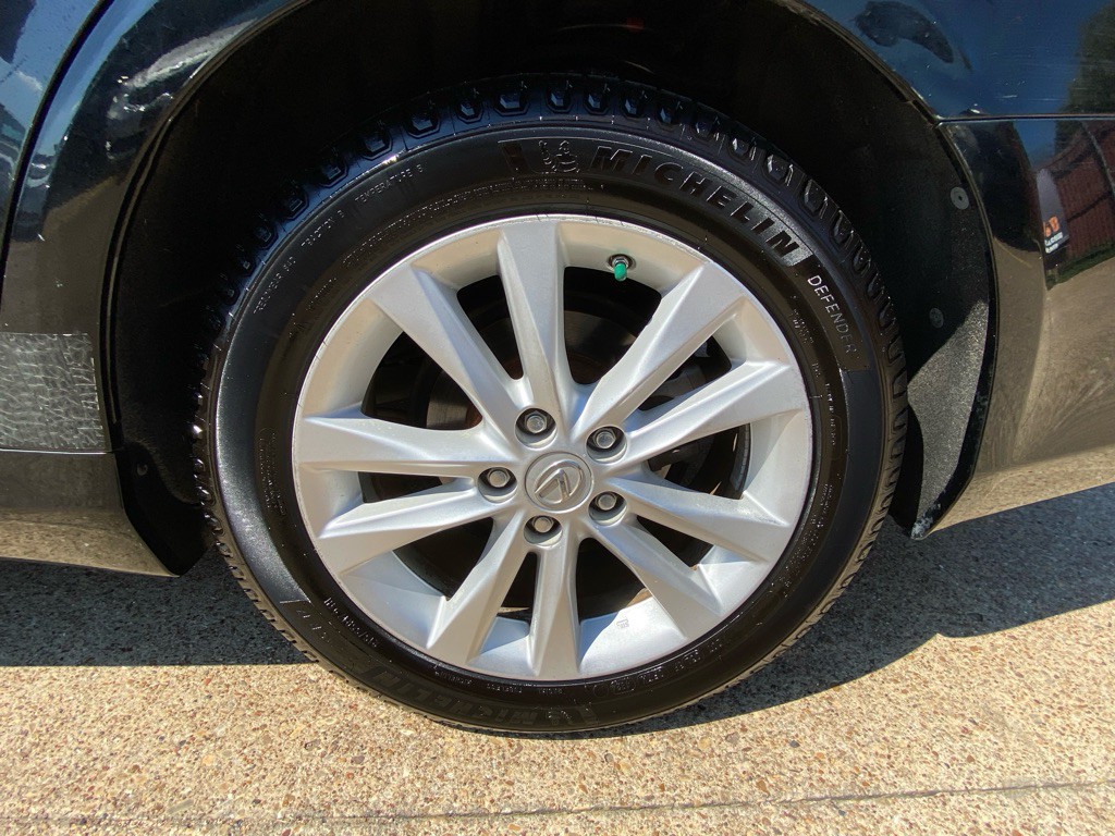 2011 Lexus ES 350 Image 30