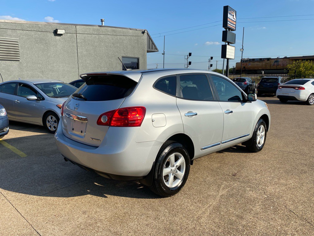 2013 Nissan Rogue Image 6